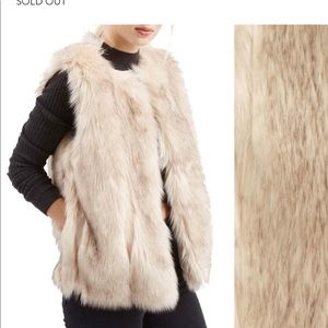 Topshop ‘Leah’ Faux Fur Vest